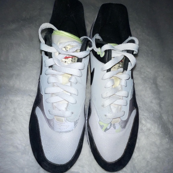 Men’s Nike air max 1 remix shoes in mint condition size 9.5 - Picture 7 of 11